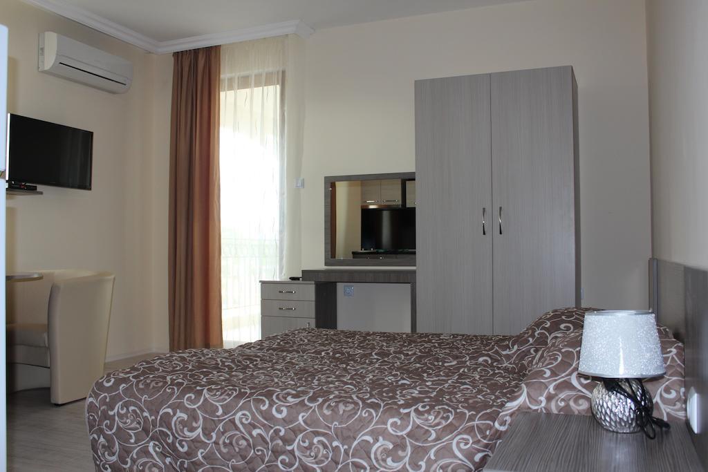 Brilliant Aparthotel Sozopol Ruang foto