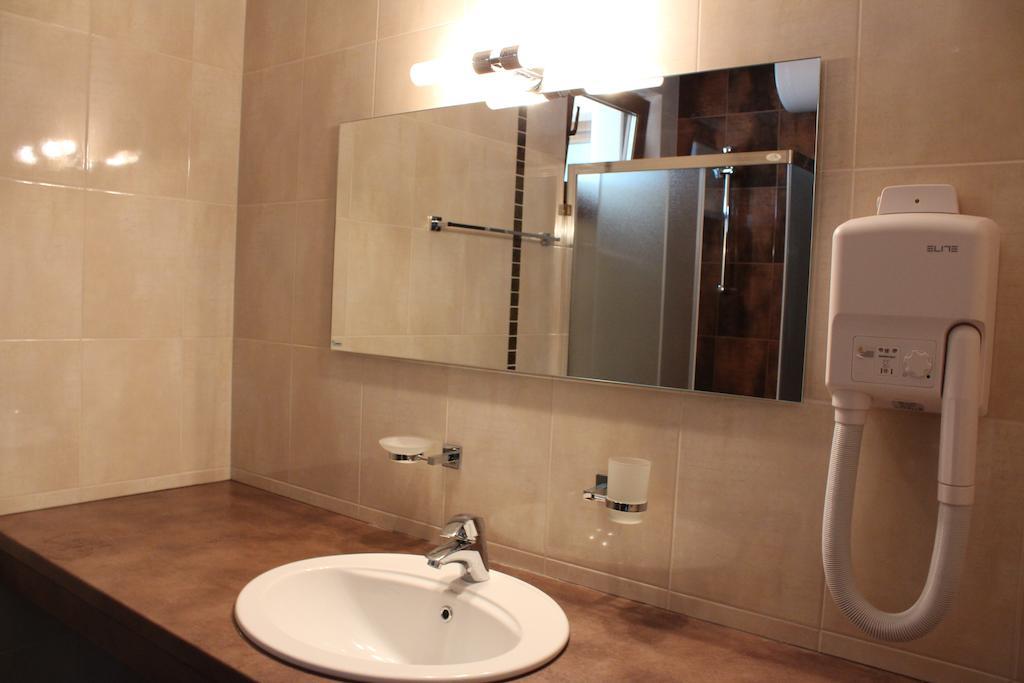 Brilliant Aparthotel Sozopol Ruang foto