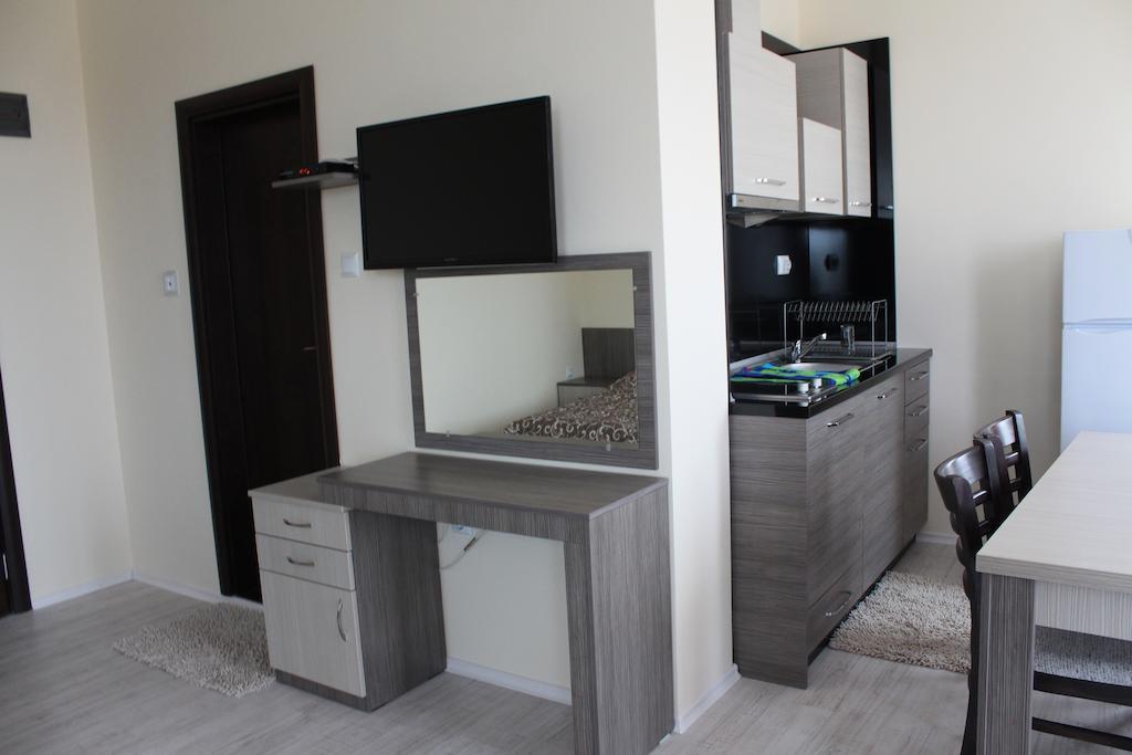 Brilliant Aparthotel Sozopol Ruang foto