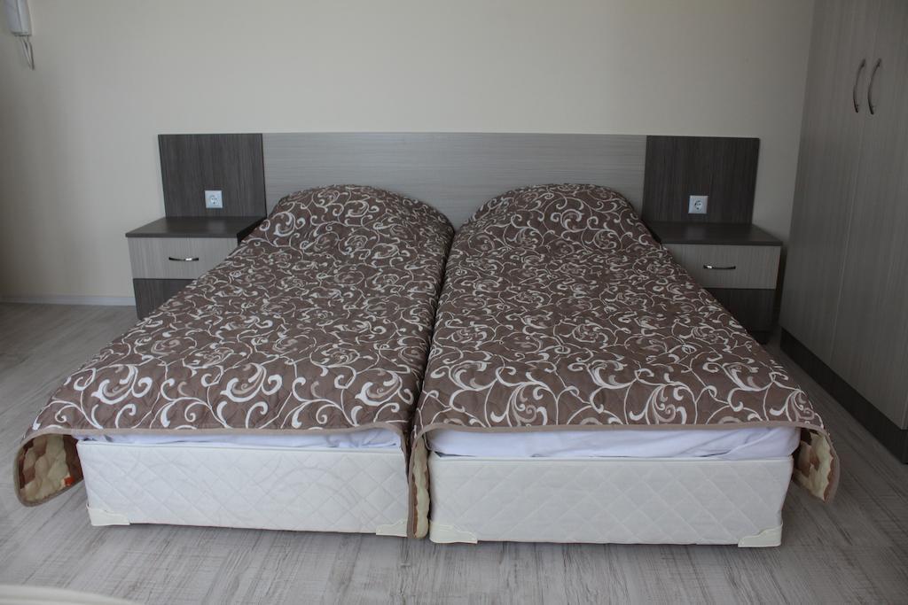 Brilliant Aparthotel Sozopol Ruang foto