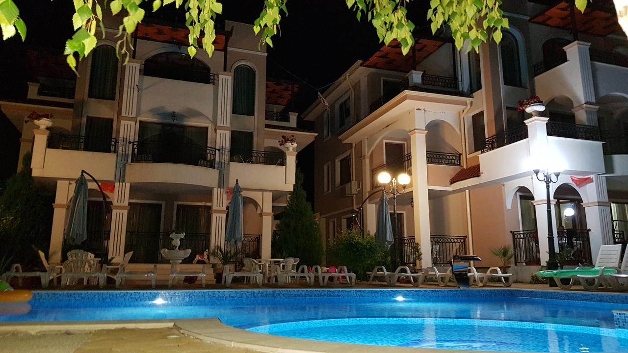 Brilliant Aparthotel Sozopol Bagian luar foto